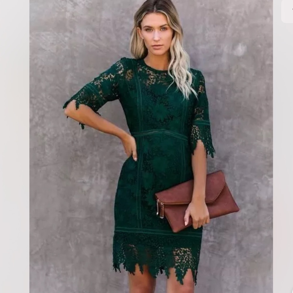 Minuet Walla Walla Lace Dress